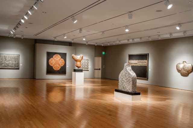 Paul and Lulu Hilliard University Art Museum